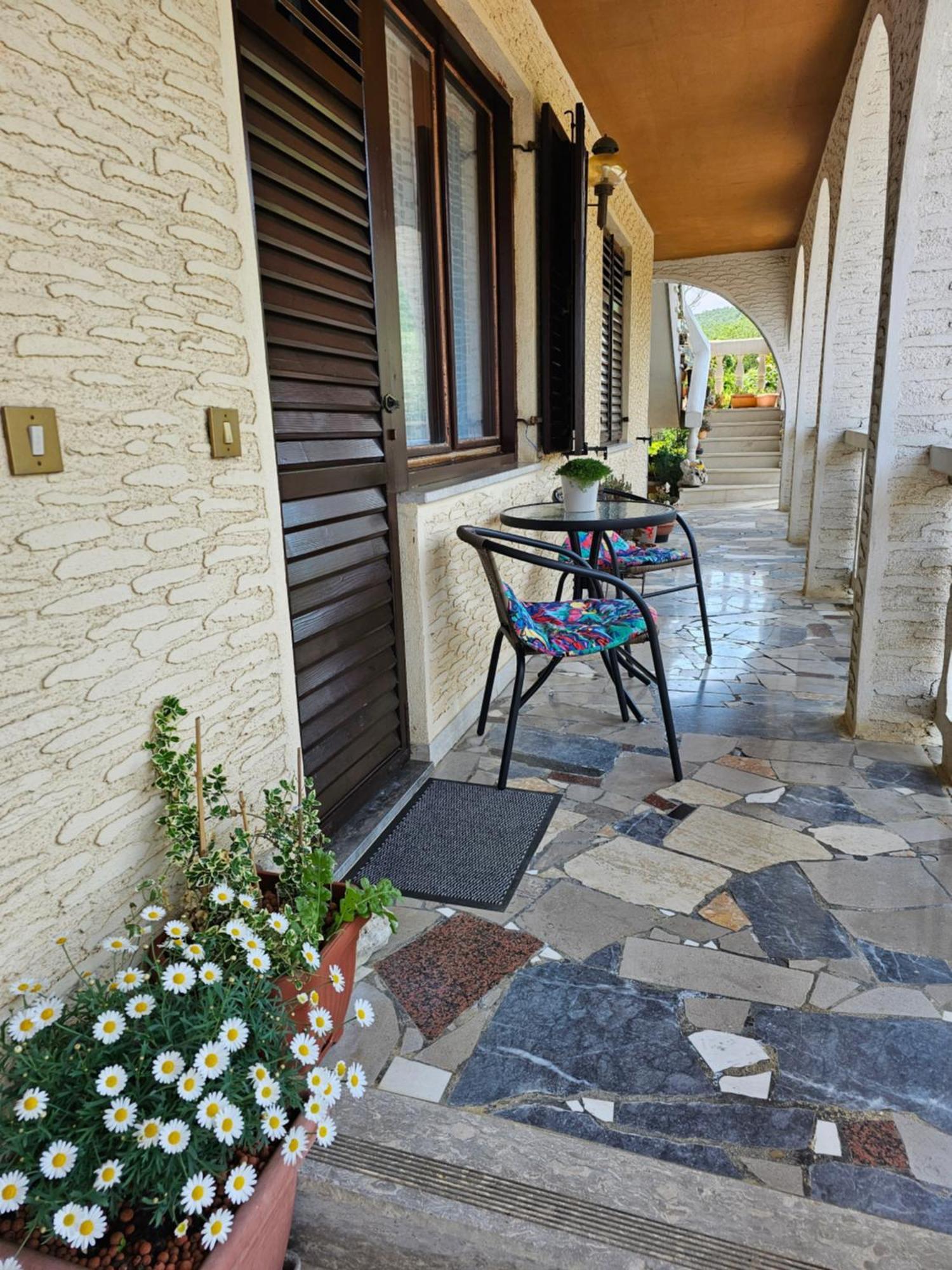شقة Apartmaji In Vinogradnistvo Klobas Sečovlje المظهر الخارجي الصورة