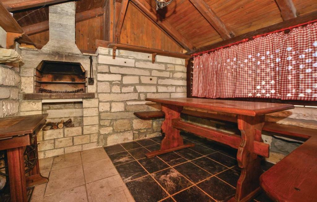 شقة Apartmaji In Vinogradnistvo Klobas Sečovlje المظهر الخارجي الصورة